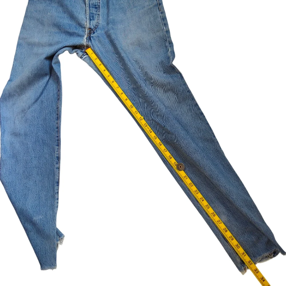Levi's 501 Light Wash Re Worked Vintage Tapered Jeans Art To Wear Size 34 Mended - Picture 9 of 10